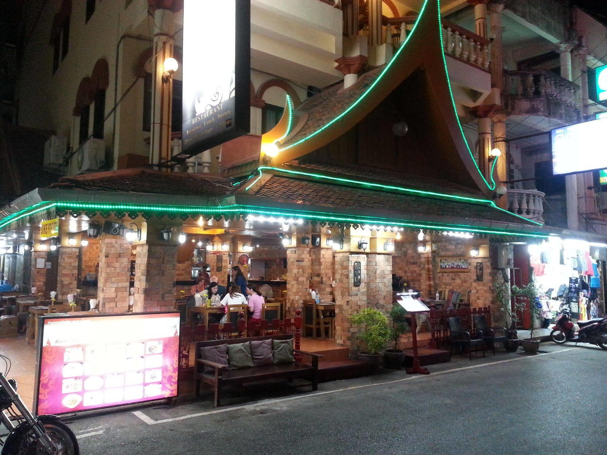 Hotel The House Patong Exterior foto